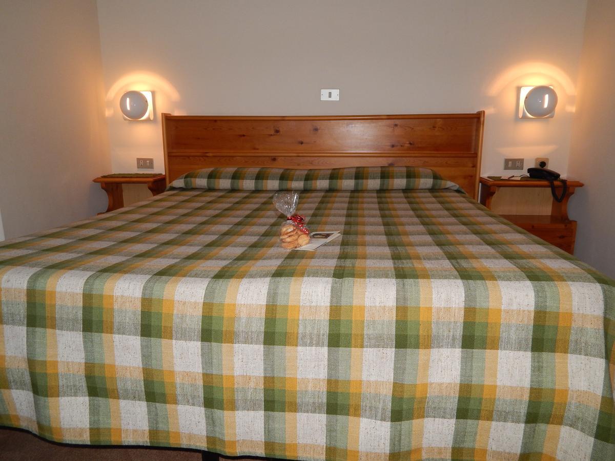 Hotel Valdotain 빌레누베 외부 사진